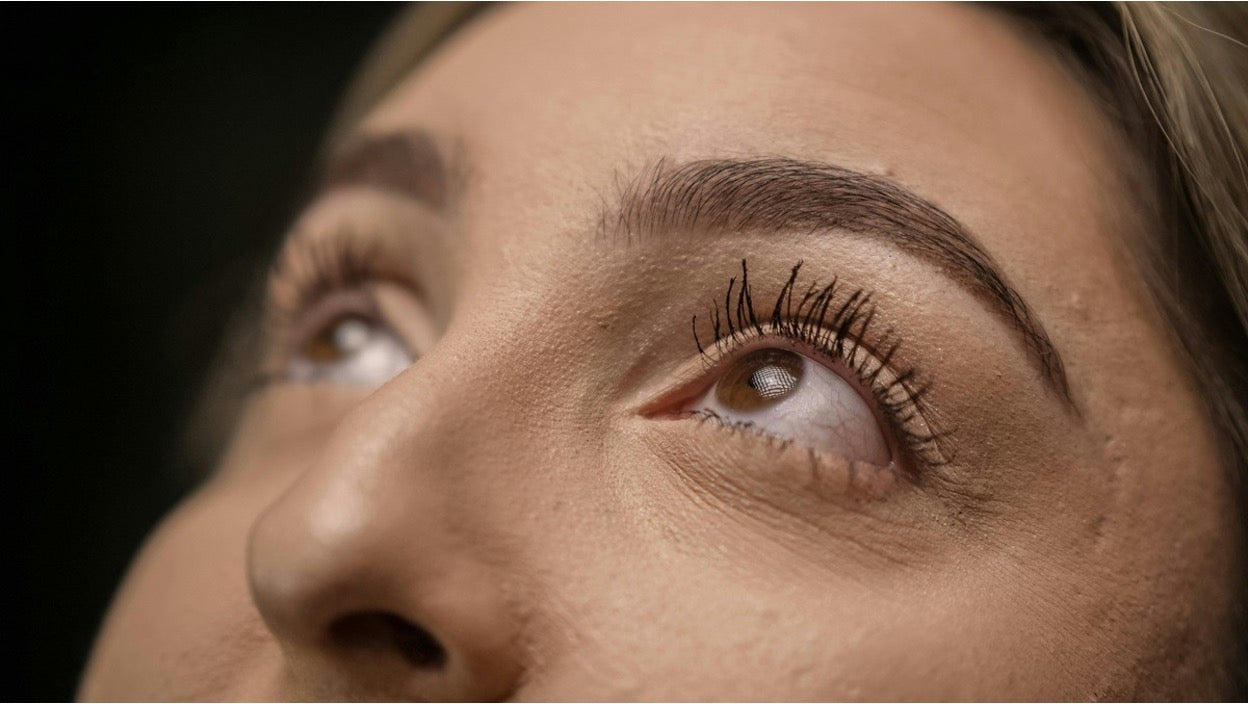 Top 3 Lash Serums for Brittle Lashes: Cost, Pros & Cons