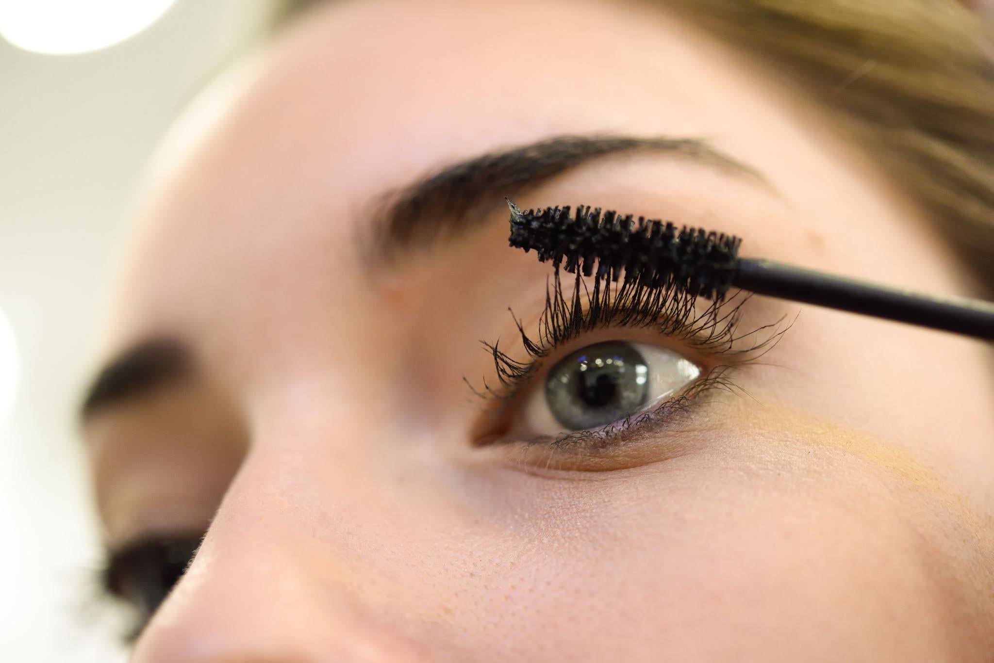 Top 3 Lash Serums for Sparse Lashes: Cost, Results & Reviews
