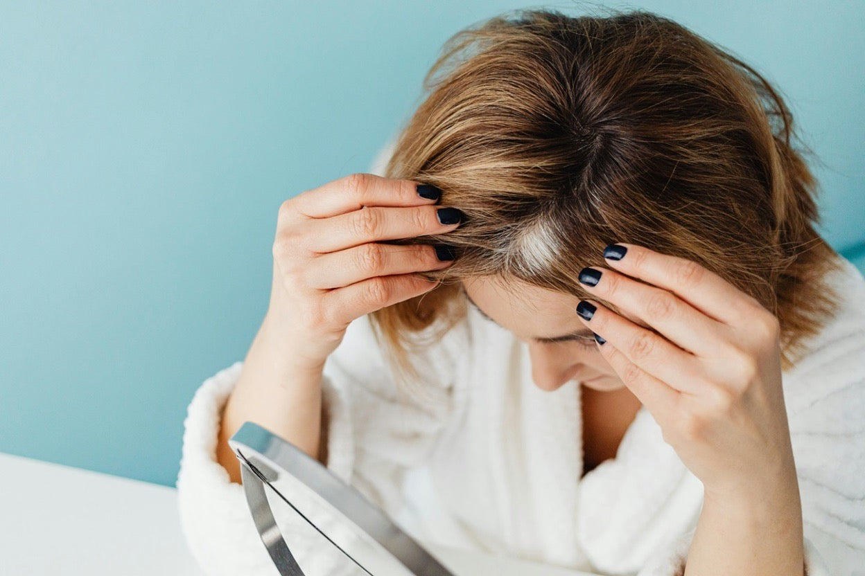 Top 3 Hair Growth Serums for Telogen Effluvium: Prices, Results & Reviews