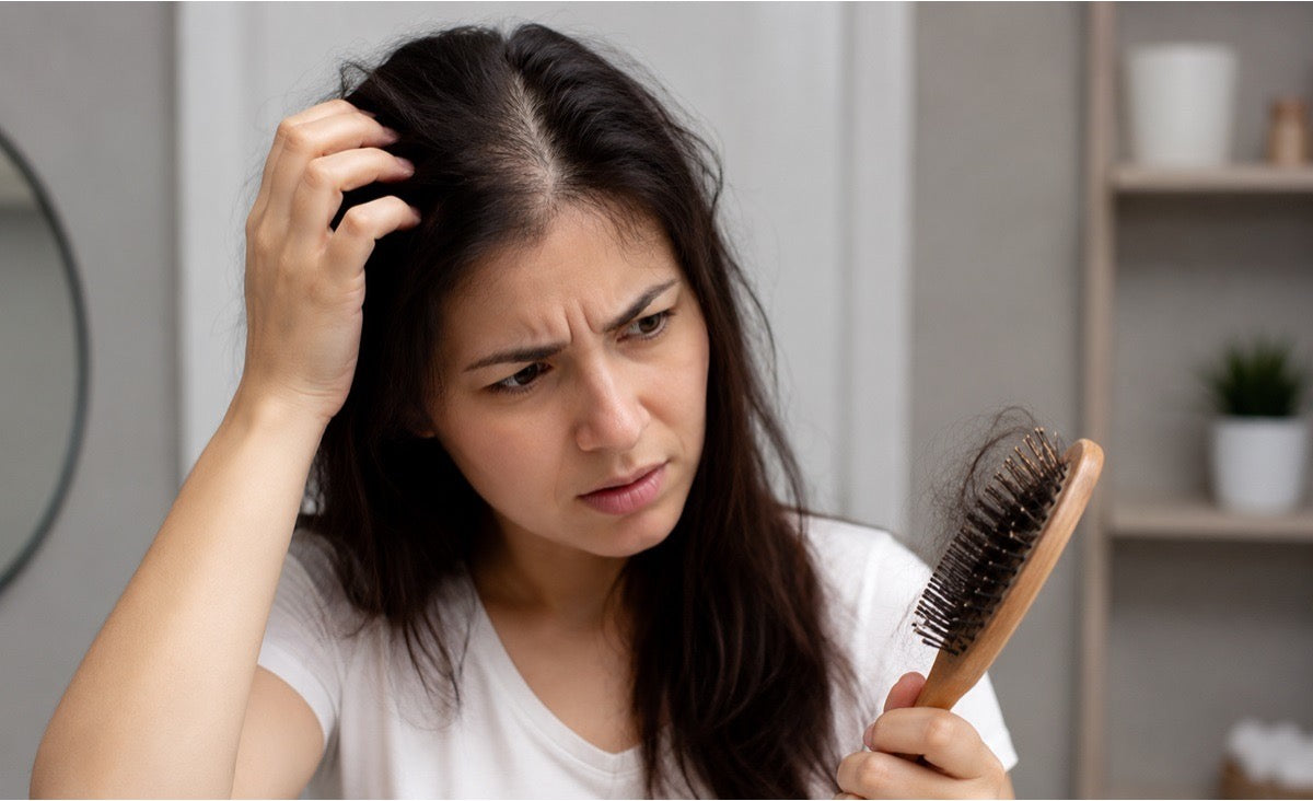 Miniaturized Hair vs Normal Hair Shedding: Differences, Causes & Solutions