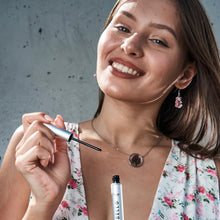 Load image into Gallery viewer, Bello Eyebrow Serum Gift
